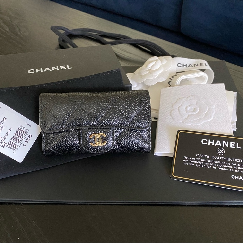 Chanel 6 ring key holder